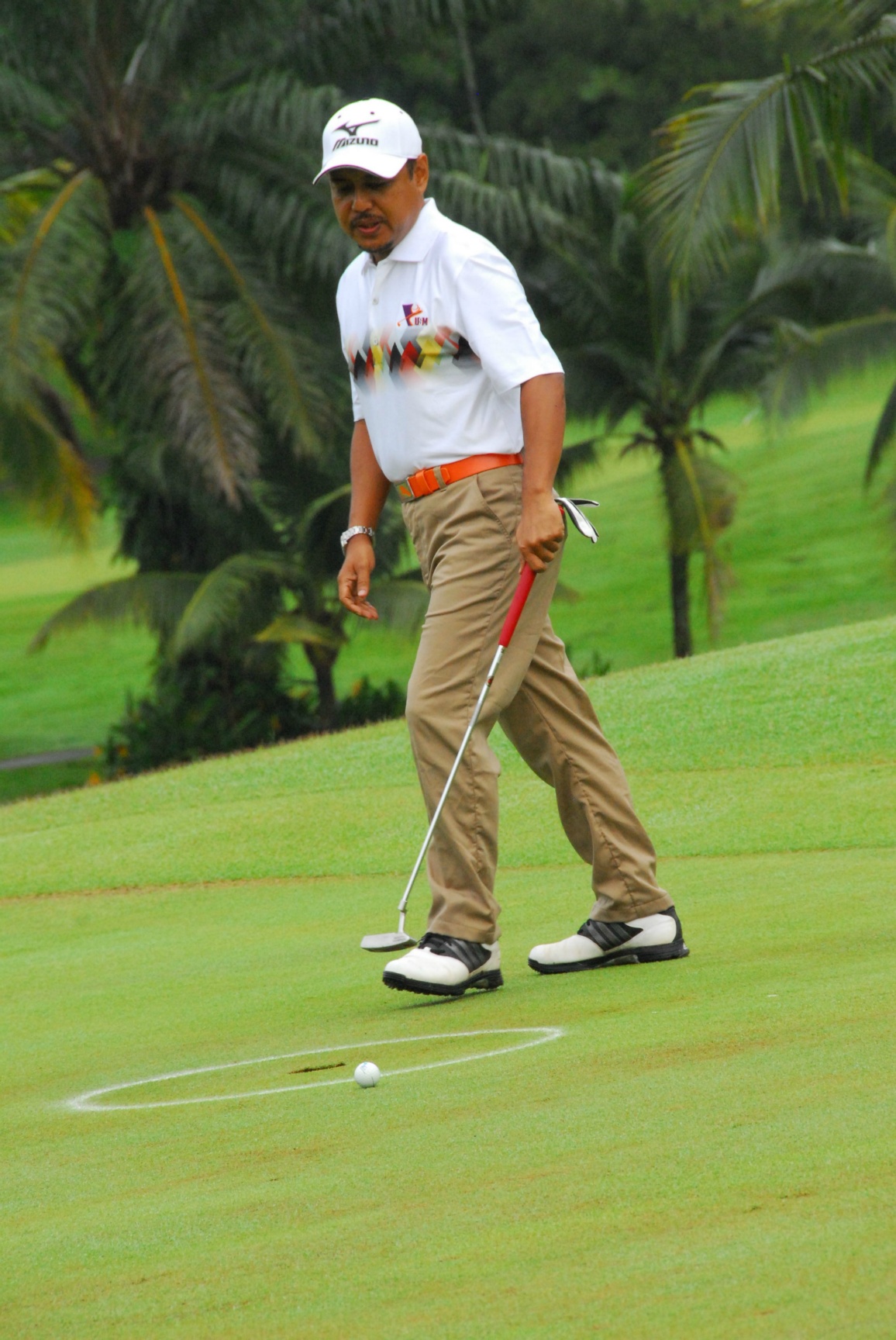 PRO15 157 GOLF DSC 0148.JPG